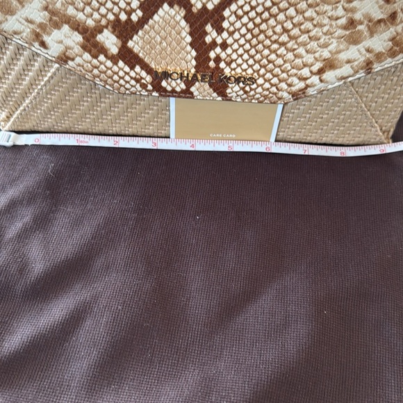 Michael Kors straw python capsule envelope clutch. - Picture 10 of 12